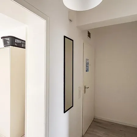 Bege Dreamdesk Lägenhet *